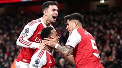 Fan Arsenal bức xúc vì hành vi của Hincapie