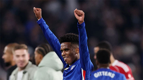 Sao trẻ Chelsea có màn khiêu khích đối thủ khó ngờ