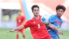 Khuất Văn Khang & câu chuyện tấm băng đội trưởng không đo bằng tuổi tác