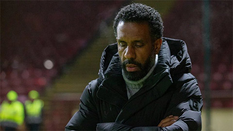 Sau Ruben Amorim, thêm một thuyền trưởng bị sa thải