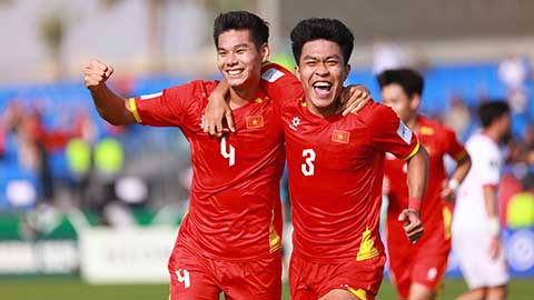 VIDEO Hiểu Minh đệm bóng cận thành ghi bàn (Trực tiếp: U23 Việt Nam 2-0 U23 Jordan)