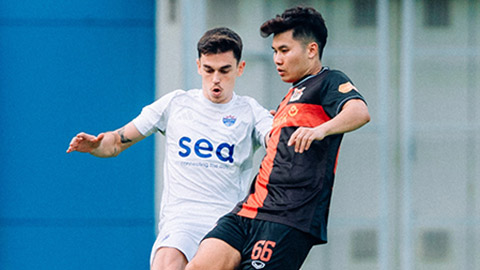 Ninh Bình làm điều hiếm thấy ở trận đấu tại Singapore