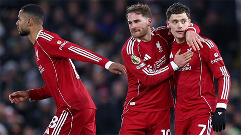 Liverpool bất bại đang sống trong ảo tưởng 