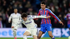 Victor Lindelof, người cũ MU, thành 'máy chuyền', bay cao cùng Aston Villa