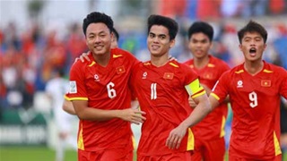 Khuất Văn Khang ghi bàn mở tỷ số trên chấm 11m: (Trực tiếp U23 Việt Nam 1-0 U23 Kyrgyzstan)