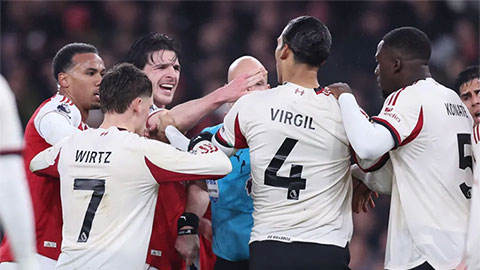 Van Dijk và Rice suýt choảng nhau sau tình huống phi thể thao của Arsenal