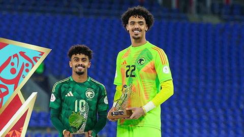 Thủ môn cao gần 2 mét của U23 Saudi Arabia thách thức U23 Việt Nam