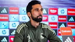Arbeloa ra mắt Real Madrid: Phong cách De la Fuente và cú “đá đểu” Zidane