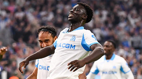 Robinio Vaz, 'viên ngọc quý' Roma may mắn có được