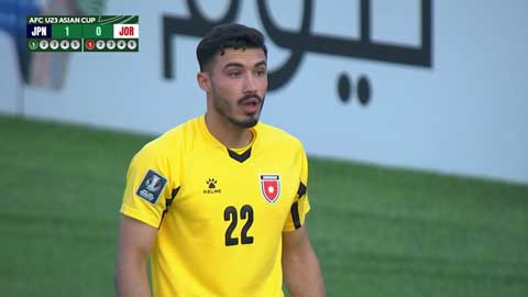 Hài hước: Thủ môn U23 Jordan mải ăn mừng sau khi cản 11m, để bóng nảy ngược vào lưới