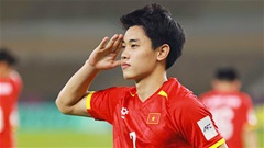 Chân phải bị đau, Đình Bắc kiến tạo chân trái và ghi bàn bằng đầu