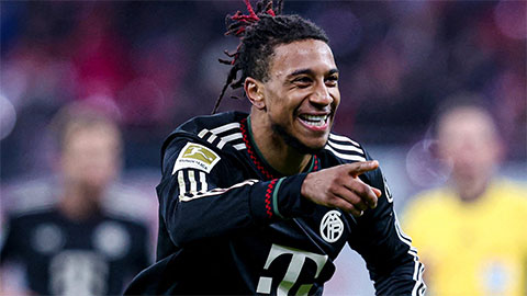 Olise chỉ cần hơn 30 phút để góp công vào 4 bàn, giúp Bayern ngược dòng ngoạn mục