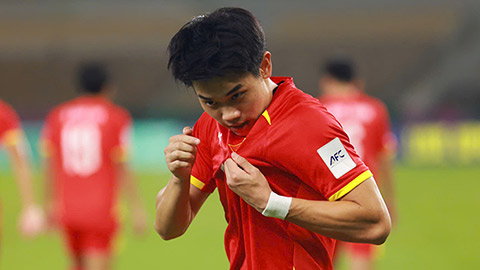 CĐV Việt Nam bức xúc khi Đình Bắc bị AFC... bỏ quên