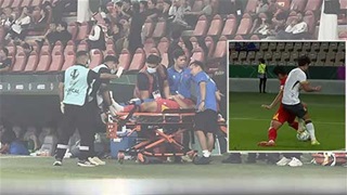 VIDEO Tình huống dẫn tới chấn thương khiến Hiểu Minh phải nhập viện khẩn cấp