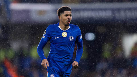 Chelsea chiến thắng trên đôi chân 'pha lê' của Wesley Fofana
