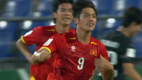 Quốc Việt sút bóng từ góc hẹp ghi bàn mở tỷ số: (Trực tiếp: U23 Việt Nam 1-0 U23 Hàn Quốc)