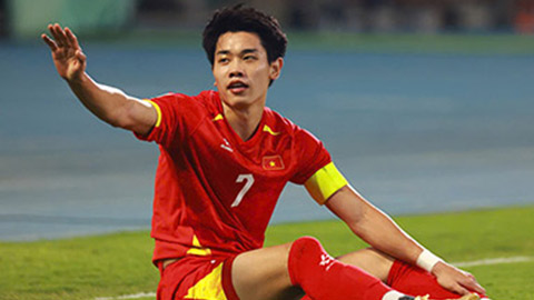 Đình Bắc báo tin buồn cho ĐT Việt Nam