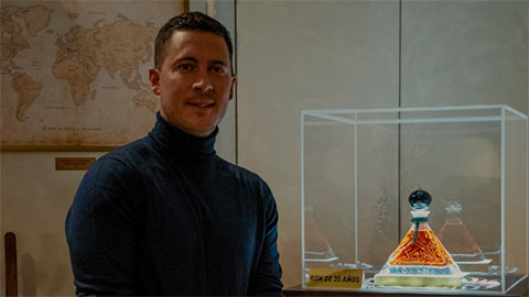 Cựu sao Chelsea ôm mộng trở thành trùm rượu vang