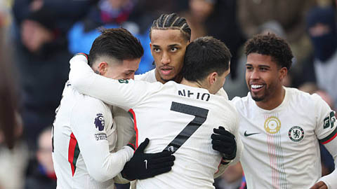 Trực tiếp Crystal Palace 0-3 Chelsea: Enzo Fernandez ghi bàn trên chấm 11m