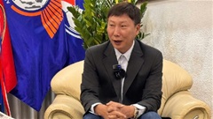 HLV Kim Sang-sik ủng hộ Đình Bắc xuất ngoại