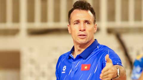 HLV Diego Giustozzi nói gì khi ĐT futsal Việt Nam lội ngược dòng nghẹt thở trước Kuwait