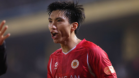 Đoàn Văn Hậu báo tin vui