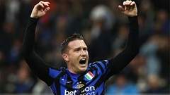 Tiền vệ Inter Milan 'hồi sinh' nhờ HLV Chivu