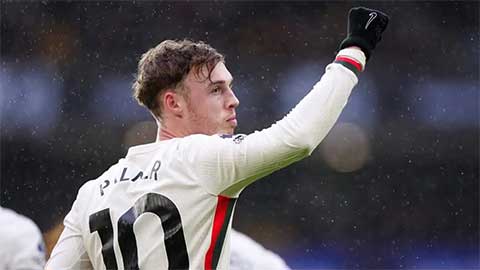 Cole Palmer giờ mới bắt đầu 'nóng máy'