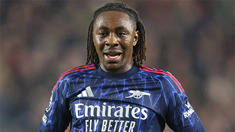 Eze trượt dài ở Arsenal, cẩn thận đi vào vết xe đổ của Grealish ở Man City