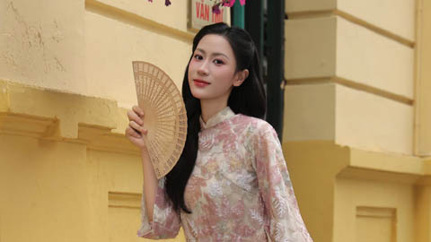 Mỹ nhân bóng chuyền Kiều Trinh hóa nàng thơ đón Tết Bính Ngọ 2026