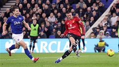 Thấy gì từ chiến thắng của MU trước Everton?