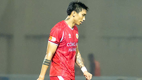 CĐV Đông Nam Á sửng sốt với siêu phẩm thế giới của Văn Hậu