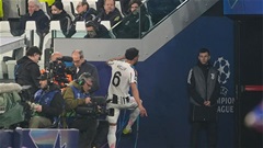  Sao Juventus nhận thẻ đỏ sau tình huống khó tin