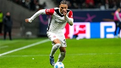 Liverpool tiếp cận hậu vệ đa năng của Eintracht Frankfurt