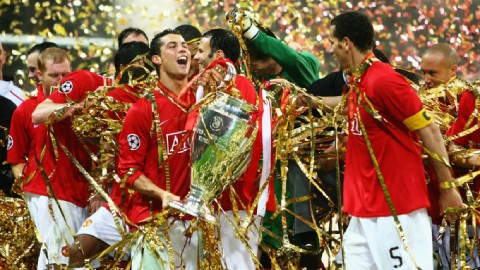 Không MU - Mourinho, đây có còn là Champions League?!