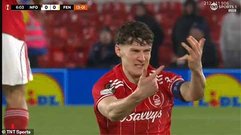Đội trưởng Nottingham Forest gây bão mạng với chấn thương cực sốc ở Europa League