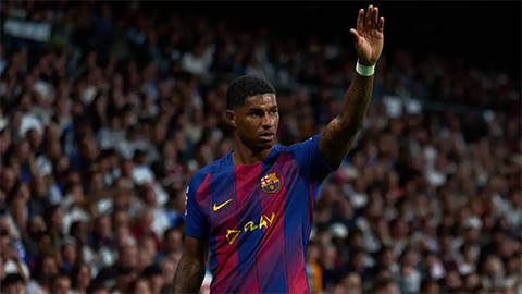 Barca 'đâm sau lưng' Rashford?