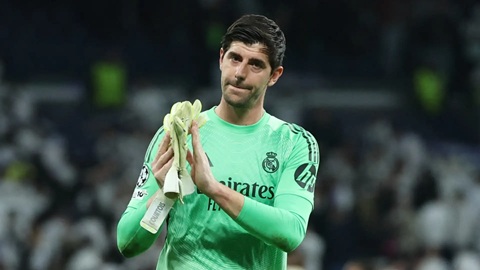 Thibaut Courtois biết trước Real Madrid sẽ gặp Man City