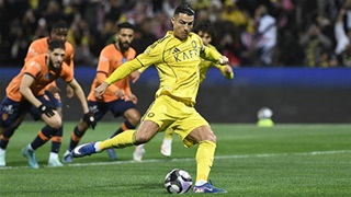 VIDEO Tình huống đá hỏng phạt đền đáng trách của Ronaldo