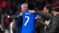 Jose Mourinho đổi giọng, đòi đuổi 'kẻ thù' của Vinicius