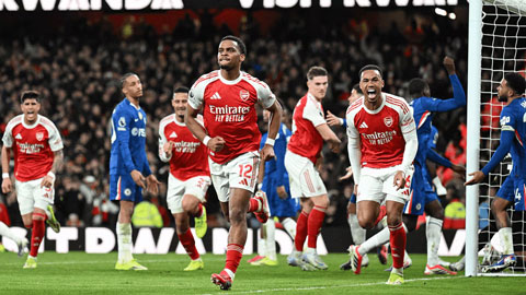 Arsenal thắng Chelsea tạo ra tình huống kỳ lạ trong lịch sử Premier League