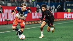 Leverkusen áp sát nhóm dự Champions League