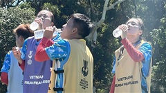 ĐT nữ Việt Nam phải đá giữa trưa, nhiệt độ lên tới 38 độ