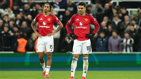 MU lộ điểm yếu chí tử