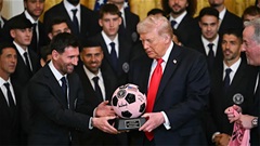 Tổng thống Donald Trump: 'Messi vĩ đại hơn Pele'