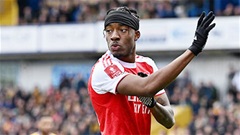 Trực tiếp Mansfield Town 0-1 Arsenal: Madueke sút xa tuyệt đẹp mở tỷ số