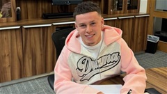 Con trai Wayne Rooney ký hợp đồng với 'siêu cò’ Paul Stretford