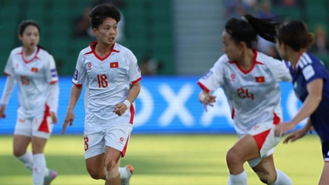 Trần Thị Duyên và các đồng đội bật khóc cảm ơn NHM sau trận gặp Nhật Bản