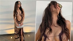 Cựu vô địch WWE Carmella gây 'bão mạng' với bộ ảnh táo bạo