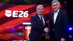 Laporta và Font 'khẩu chiến' nảy lửa về Haaland, Messi và tương lai Barca